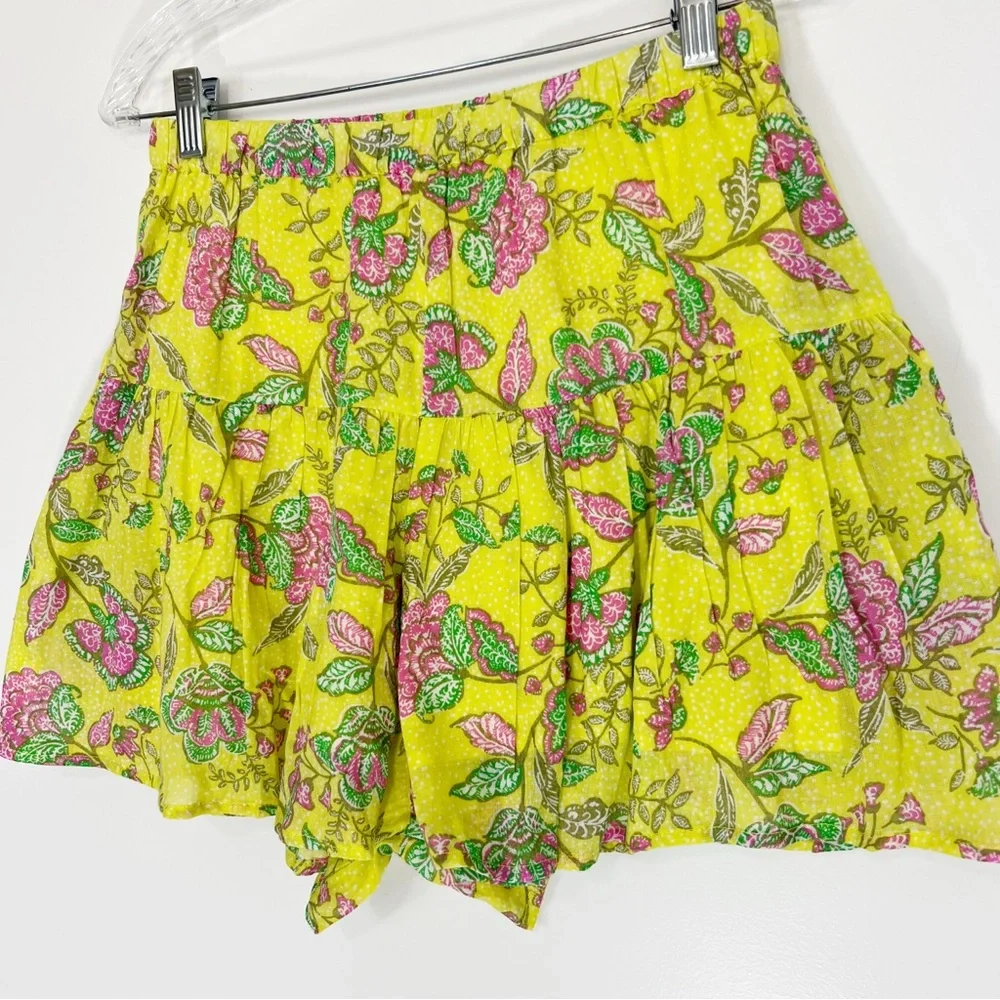 Sundry Floral Yellow Multi Color Printed Shorts Flowy Size Medium Cotton